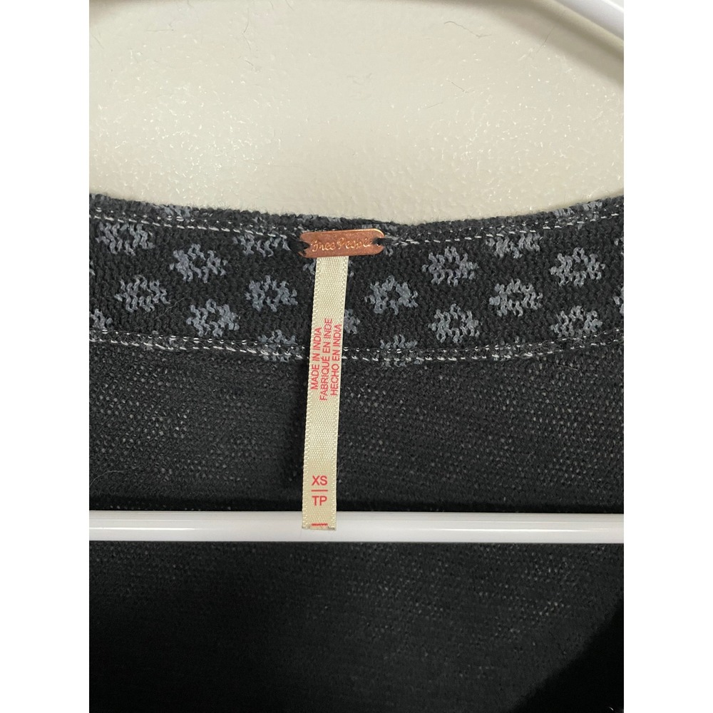 Free People Garner Tee In Black Floral Size XS Bohemian Casual Essential - Picture 6 of 7